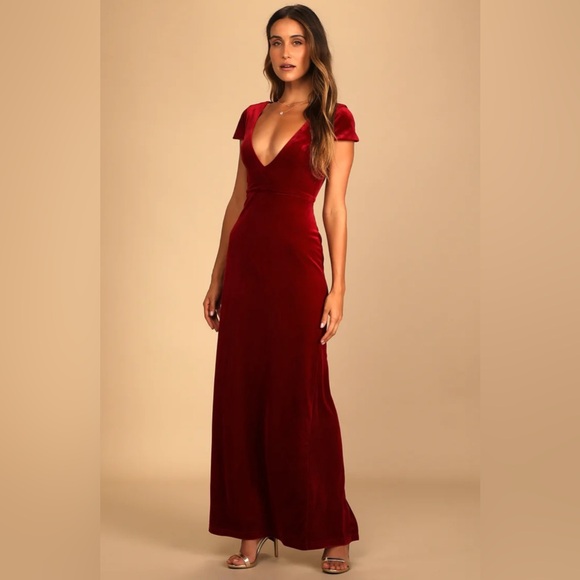 Lulus Dresses & Skirts - Feeling Flawless Burgundy Velvet V-Neck Maxi Dress